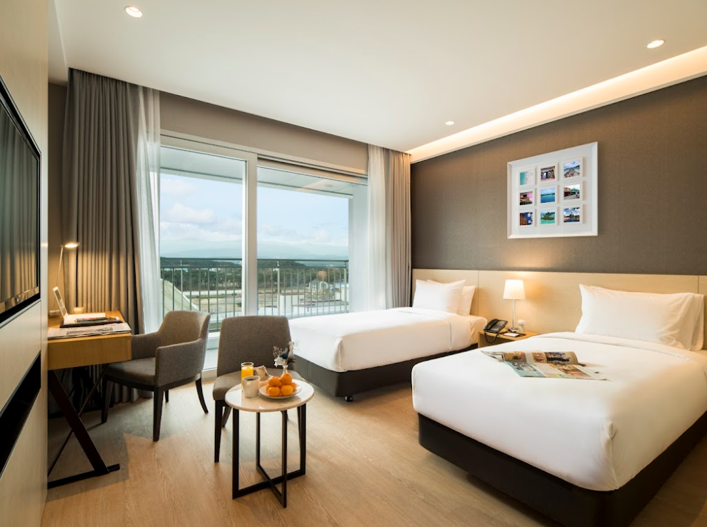 room-card-img-0