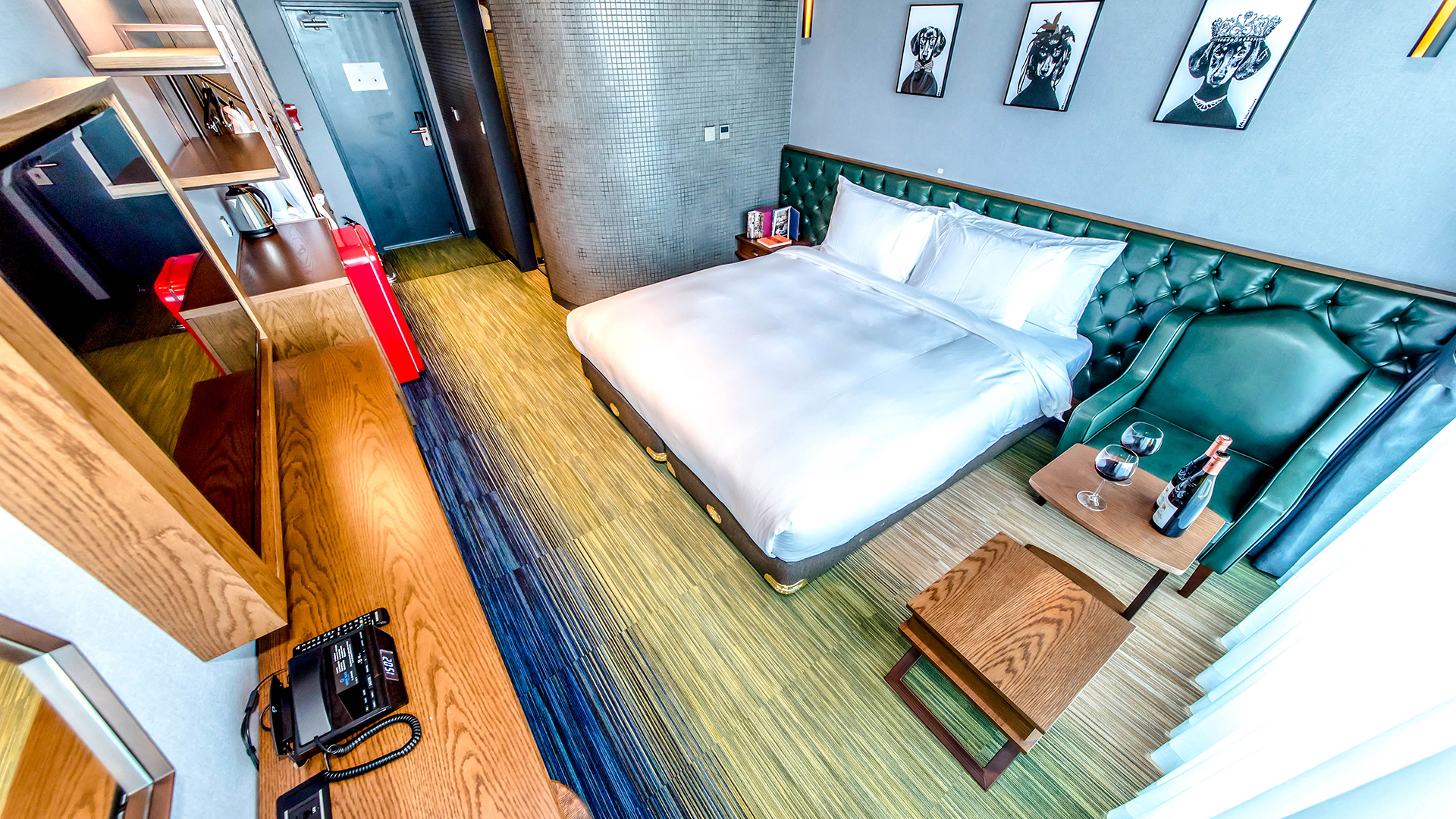 room-card-img-3