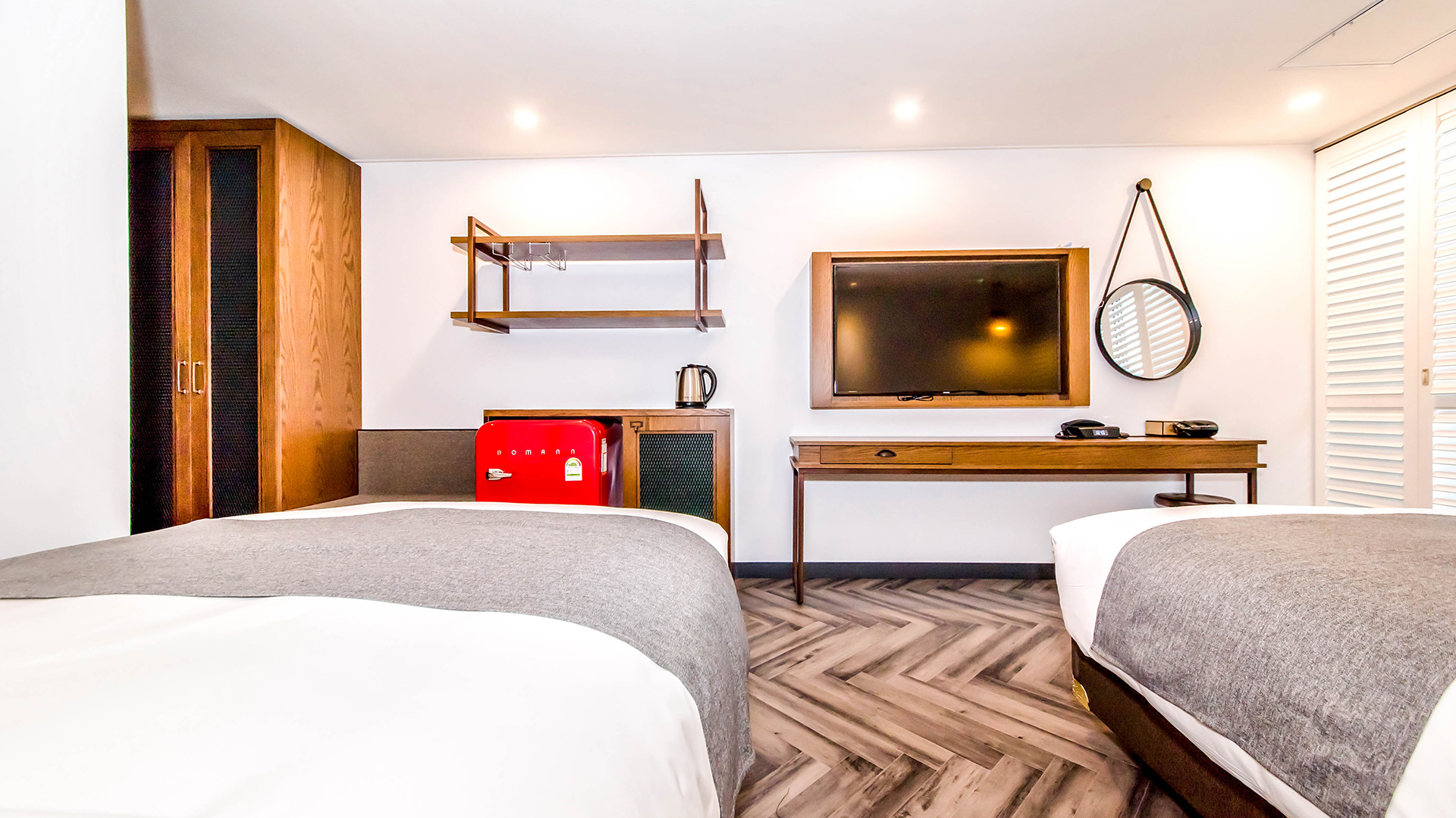 room-card-img-6