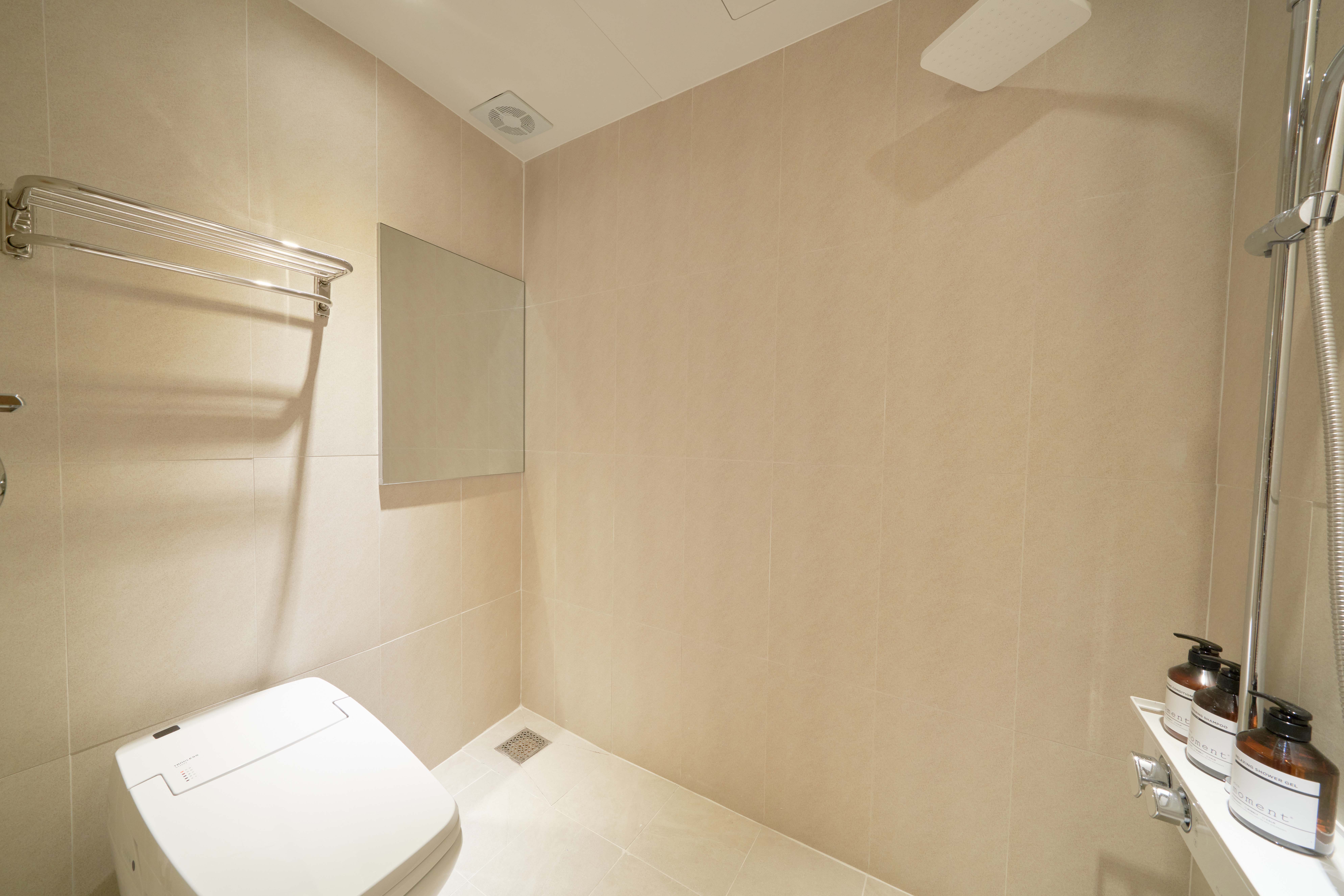 room-card-img-4