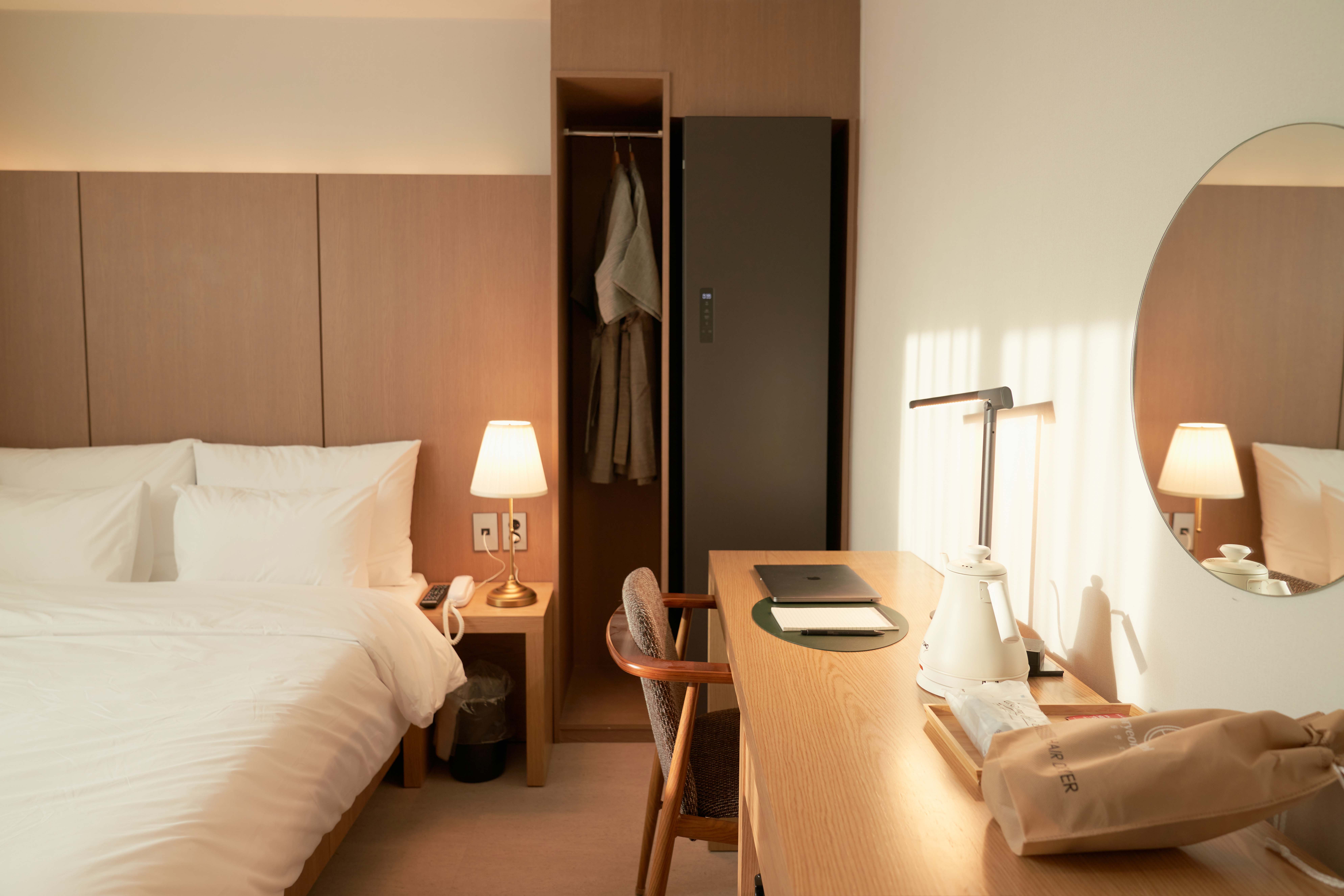 room-card-img-1