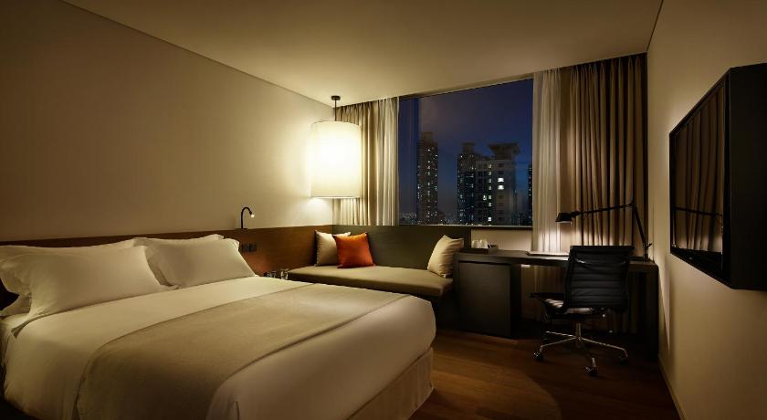 room-card-img-0