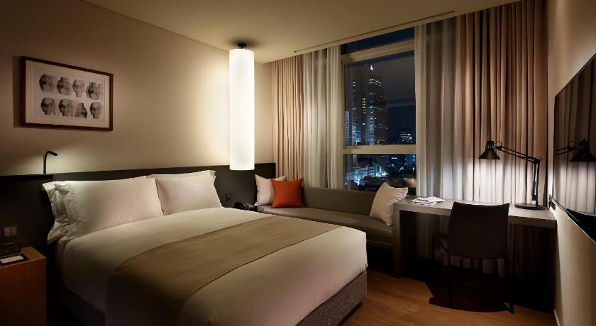 room-card-img-0