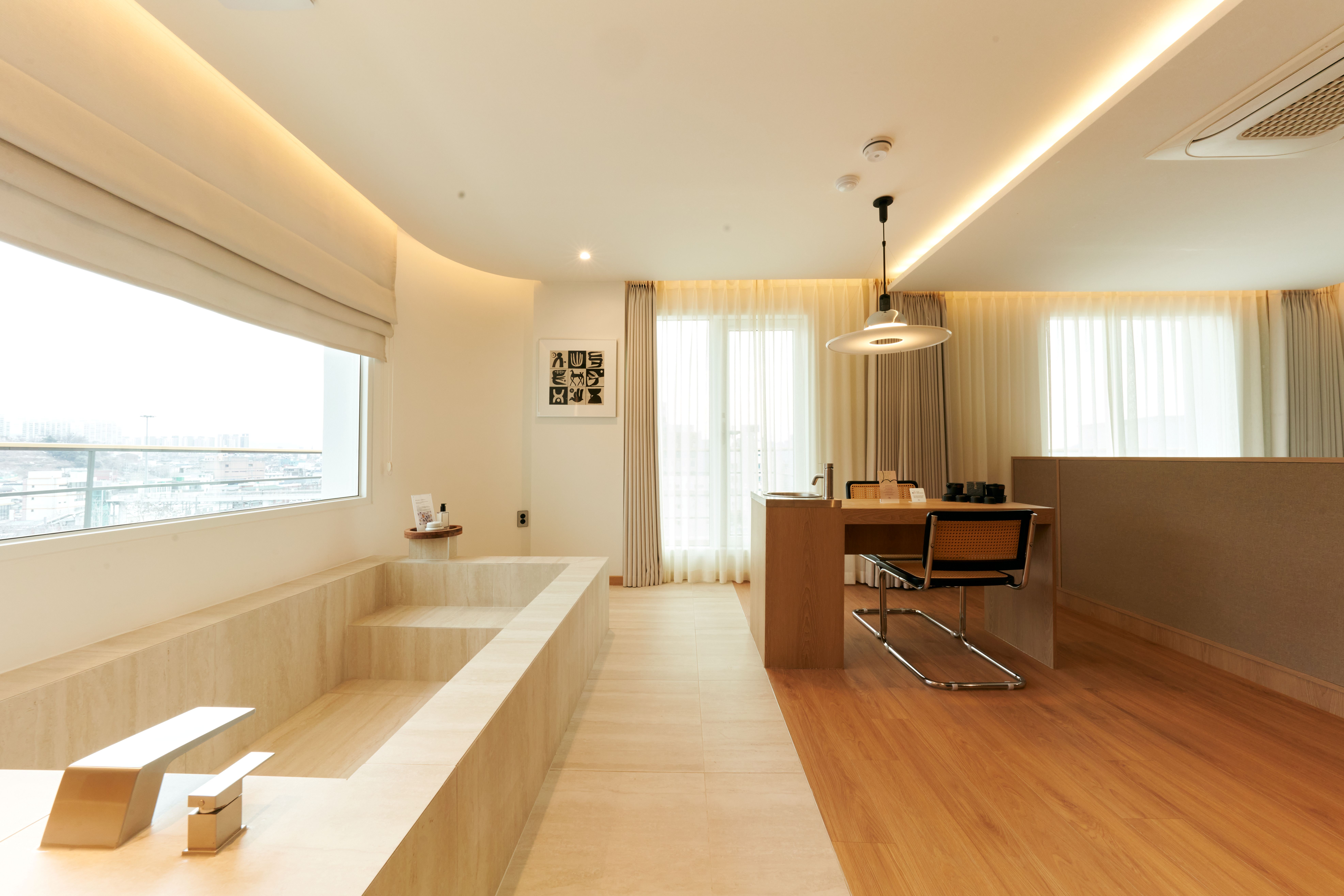 room-card-img-1