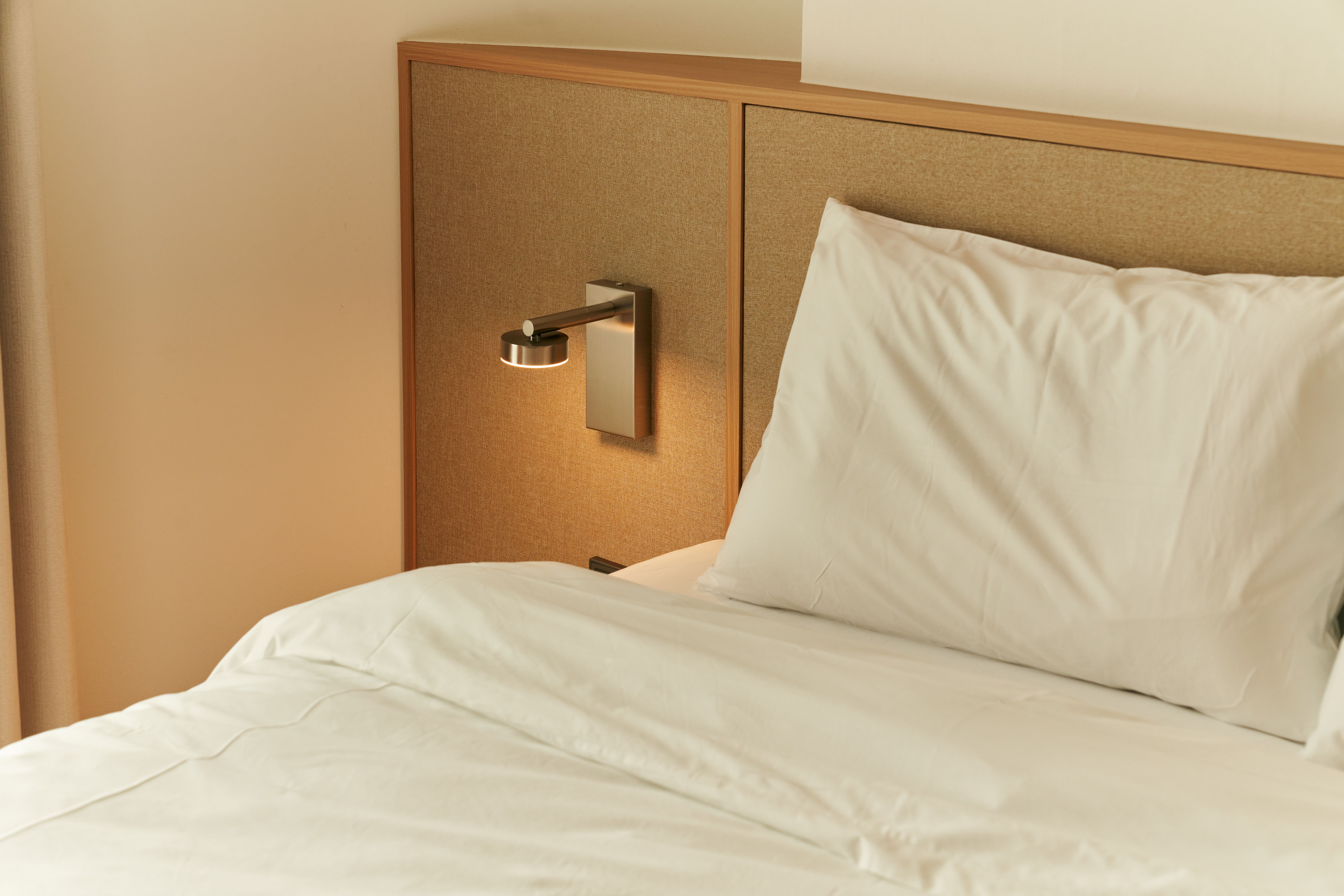 room-card-img-2