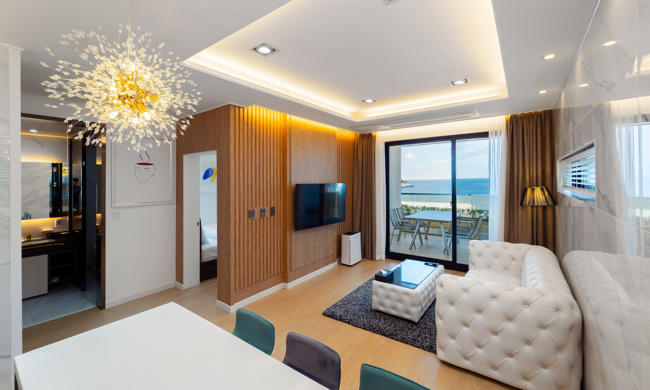 room-card-img-1