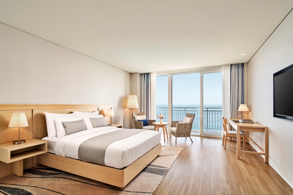 room-card-img-0