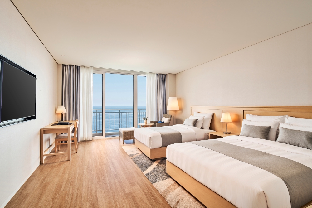 room-card-img-0