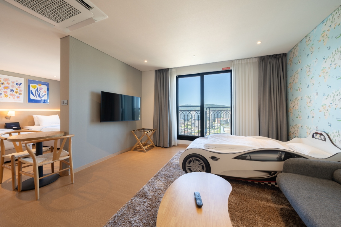 room-card-img-0