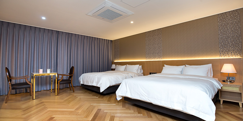 room-card-img-1