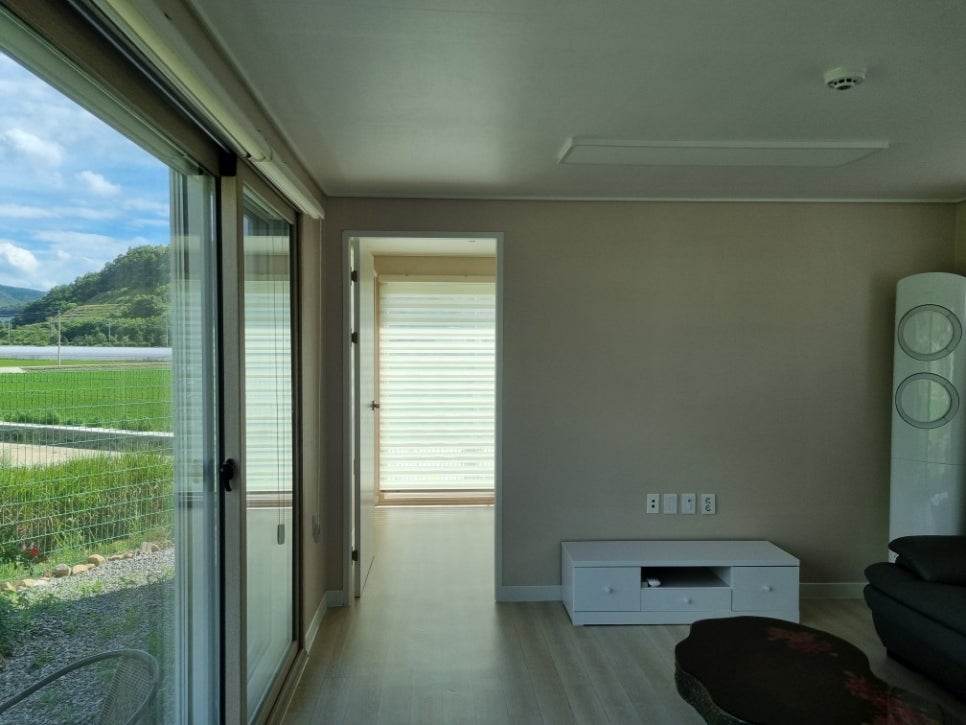room-card-img-1